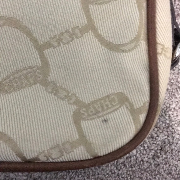 CHAPS Crossbody Bag. - Picture 5 of 5